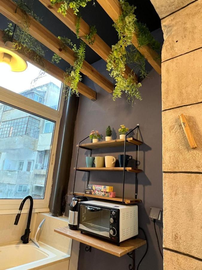Central Ben Yehuda Apartment Yerusalem Bagian luar foto
